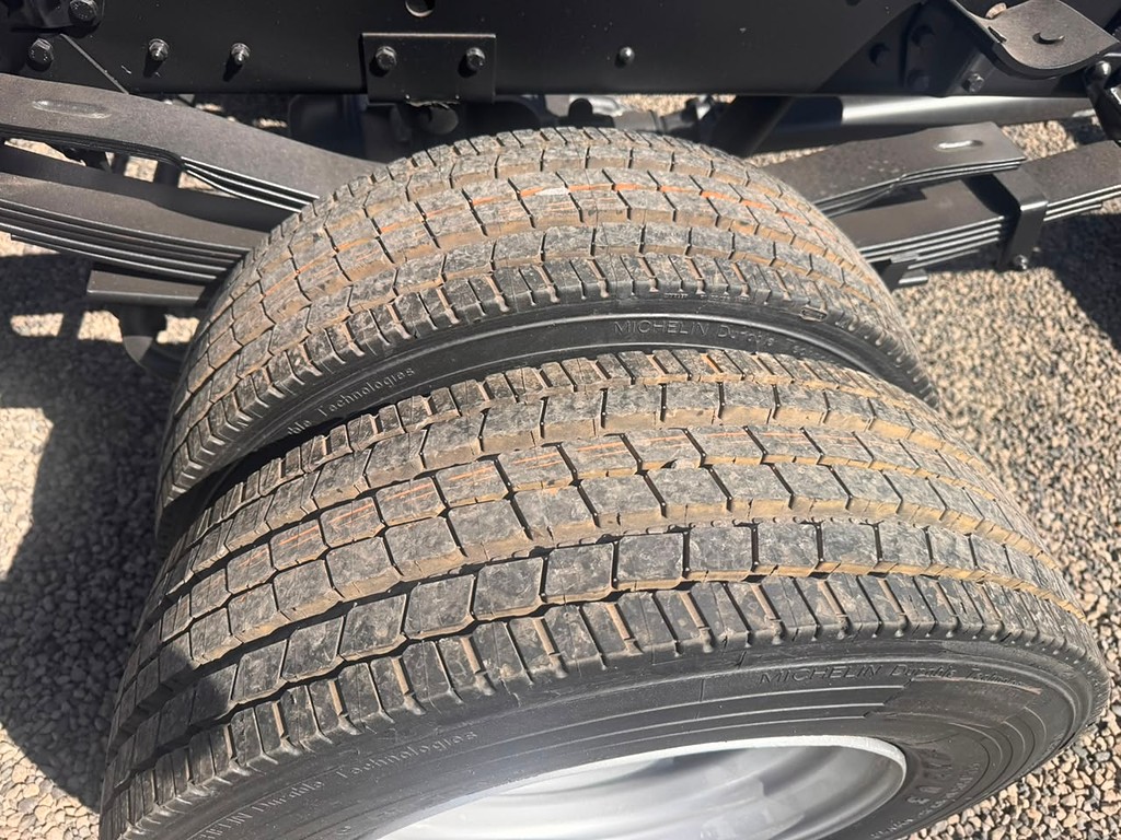Caminhão FORD CARGO 816 Chassis ANO 2014 de Comovel Veículos em São Paulo