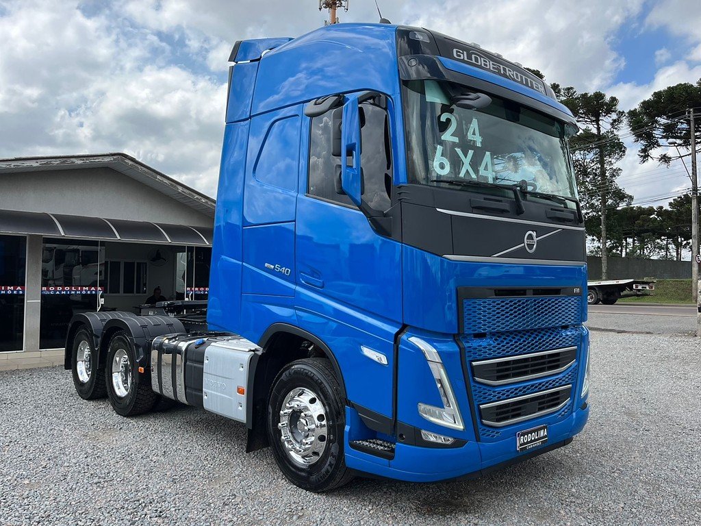 Caminhão VOLVO FH 540 Cavalo Mecânico ANO 2024 de Rodolima Caminhoes no Paraná