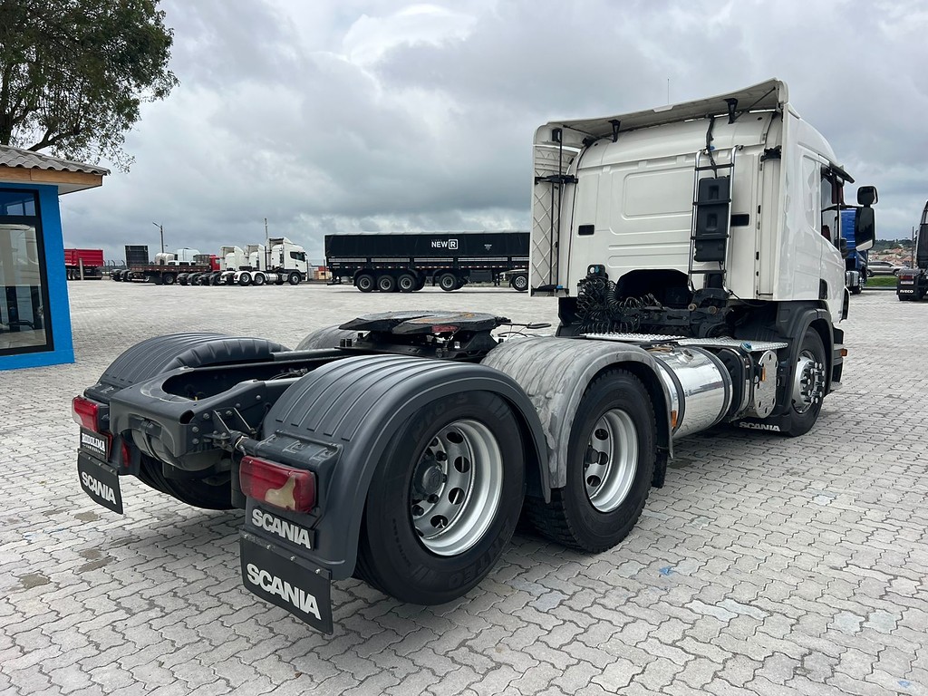 Caminhão SCANIA P360 Cavalo Mecânico ANO 2016 de Rodolima Caminhoes no Paraná