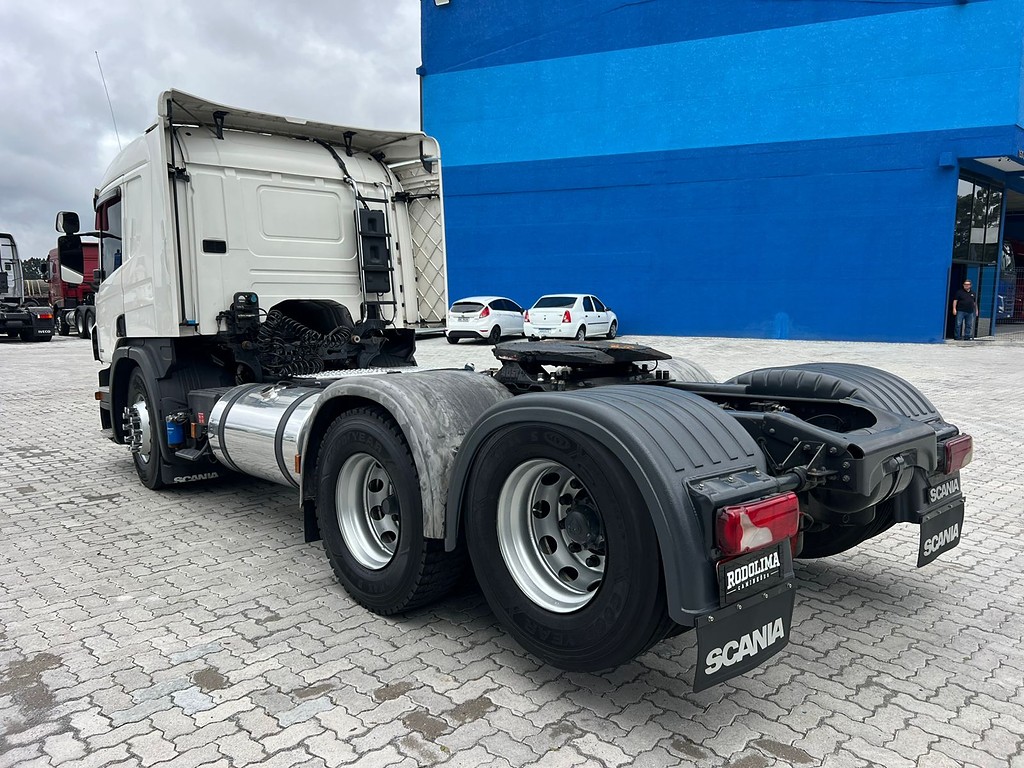 Caminhão SCANIA P360 Cavalo Mecânico ANO 2016 de Rodolima Caminhoes no Paraná