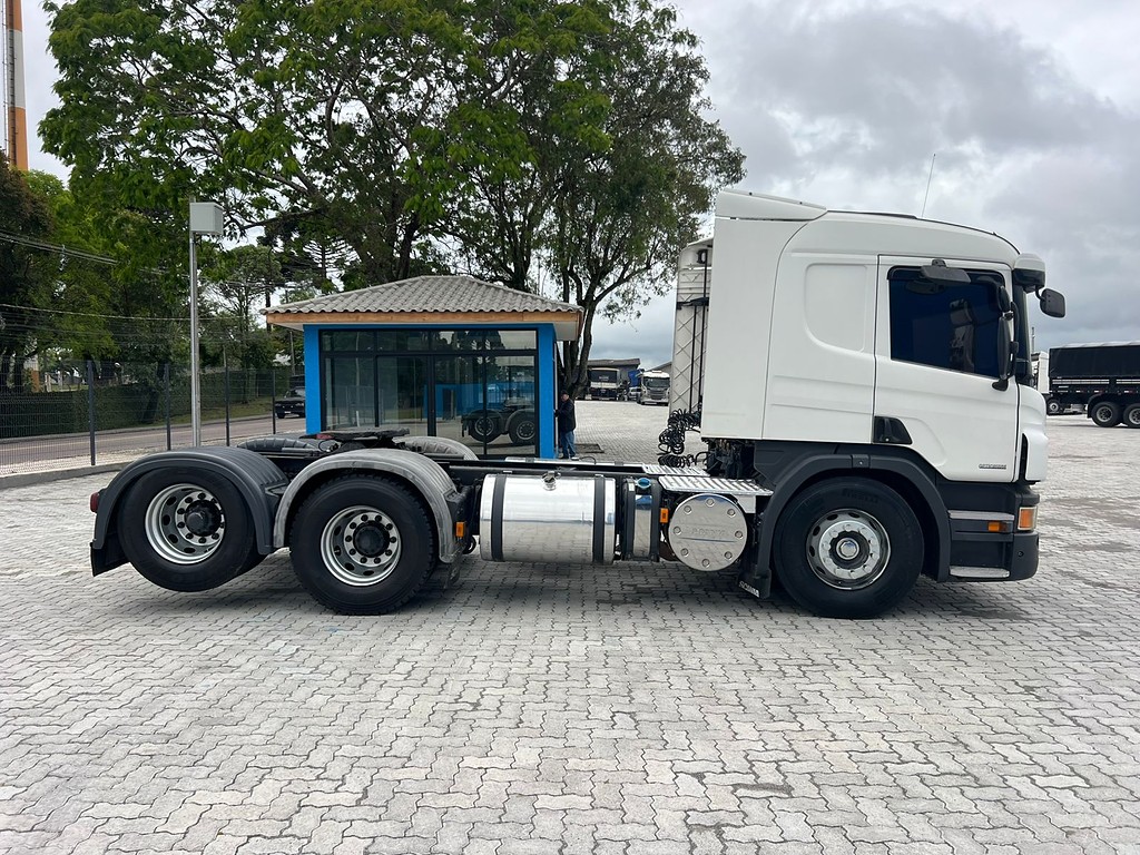 Caminhão SCANIA P360 Cavalo Mecânico ANO 2016 de Rodolima Caminhoes no Paraná