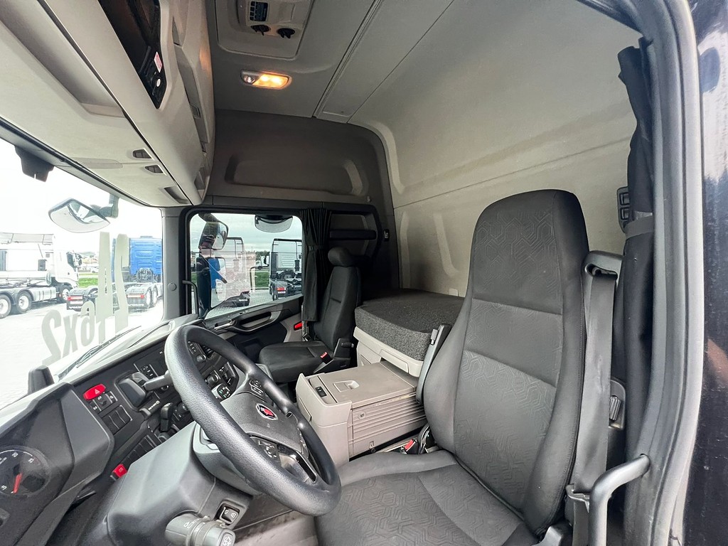 Caminhão SCANIA 460 Cavalo Mecânico ANO 2024 de Rodolima Caminhoes no Paraná