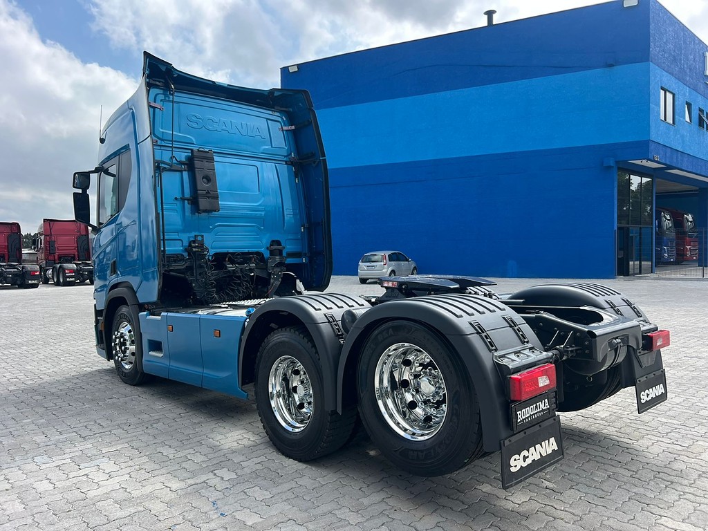 Caminhão SCANIA 450 Cavalo Mecânico ANO 2023 de Rodolima Caminhoes no Paraná