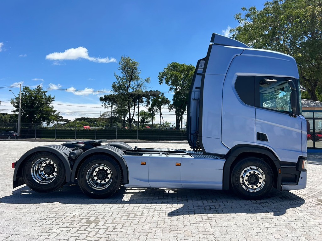 Caminhão SCANIA 450 Cavalo Mecânico ANO 2023 de Rodolima Caminhoes no Paraná