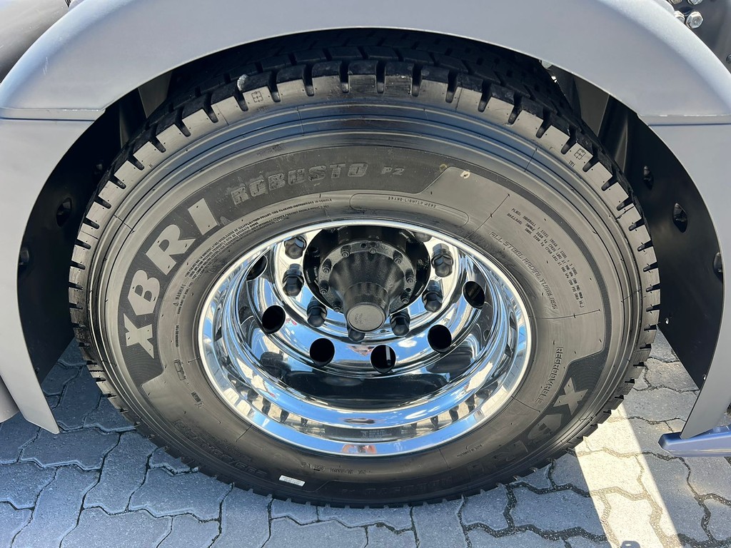 Caminhão SCANIA 450 Cavalo Mecânico ANO 2023 de Rodolima Caminhoes no Paraná