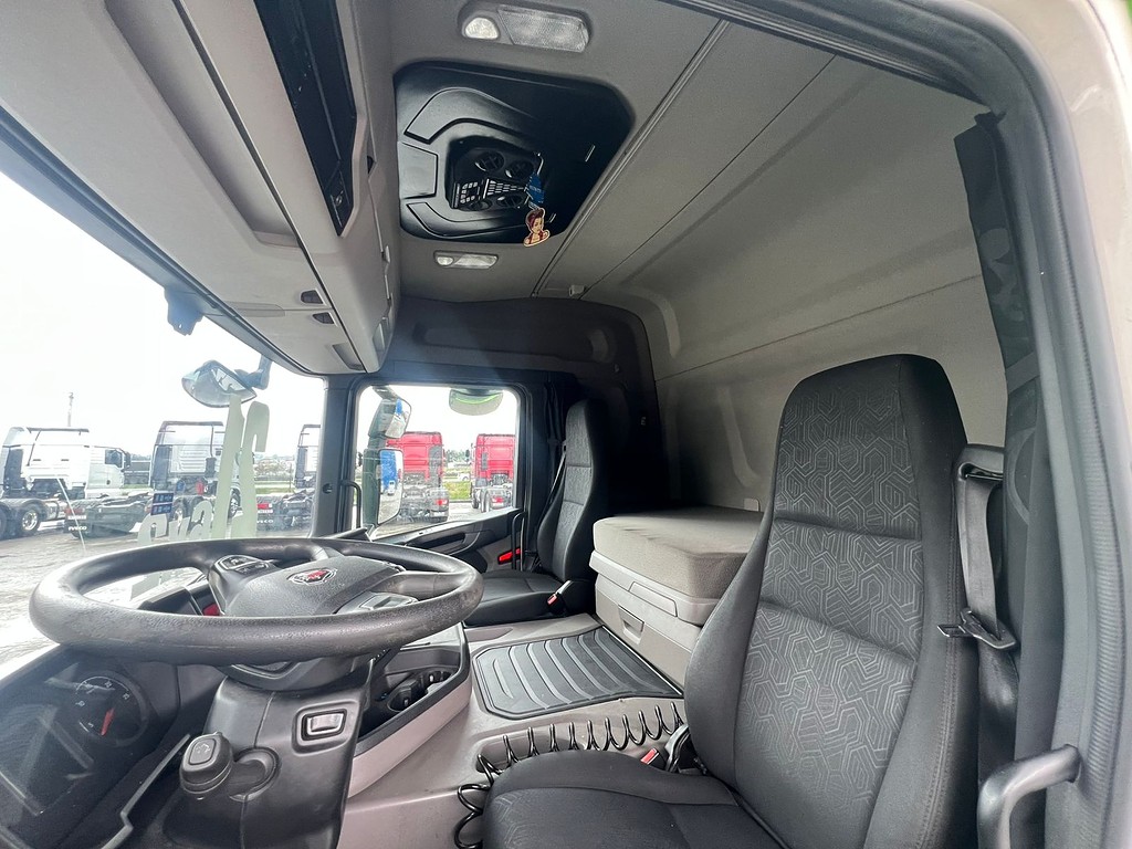 Caminhão SCANIA 450 Cavalo Mecânico ANO 2021 de Rodolima Caminhoes no Paraná