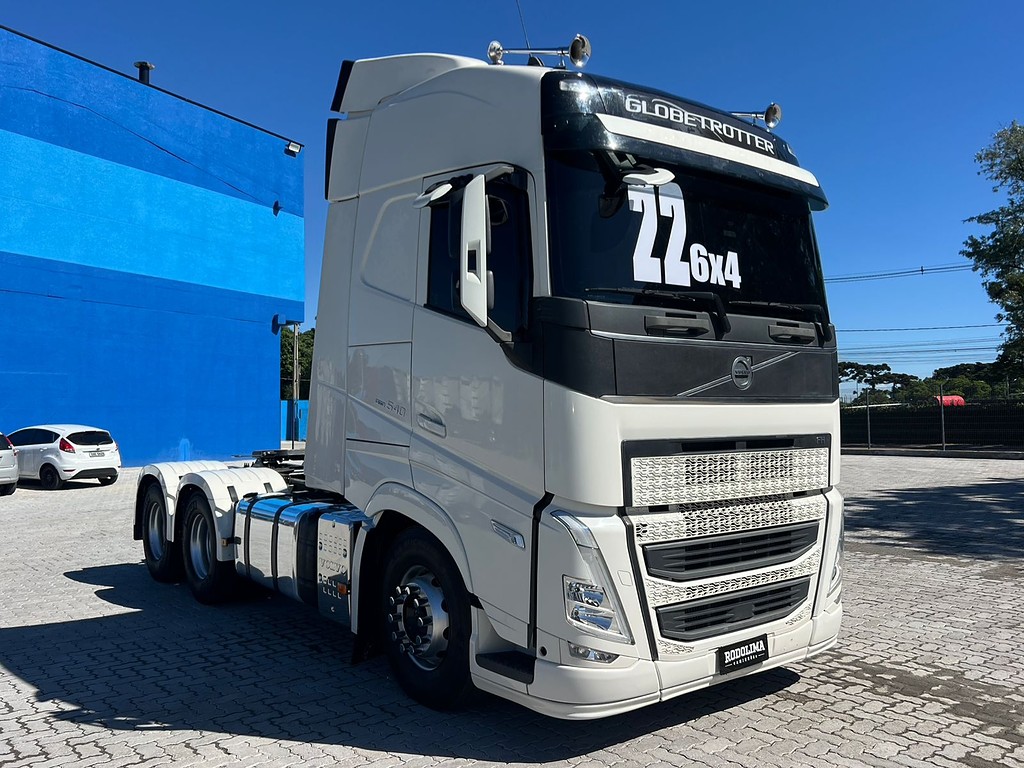 Caminhão VOLVO FH 540 Cavalo Mecânico ANO 2022 de Rodolima Caminhoes no Paraná