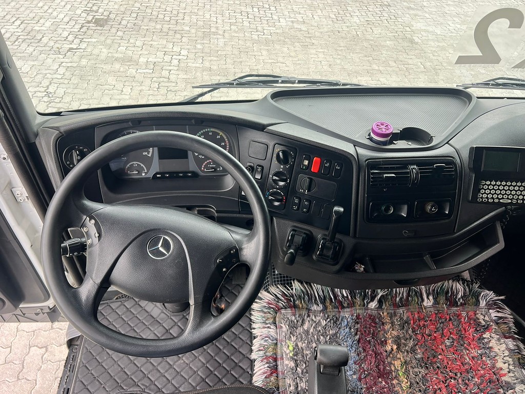 Caminhão MERCEDES BENZ MB 2544 Cavalo Mecânico ANO 2019 de Rodolima Caminhoes no Paraná