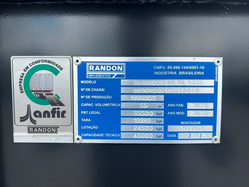 Carreta SEMI-REBOQUE BASCULANTE Randon ANO 2023 4 Eixos de Rodolima Caminhoes no Paraná