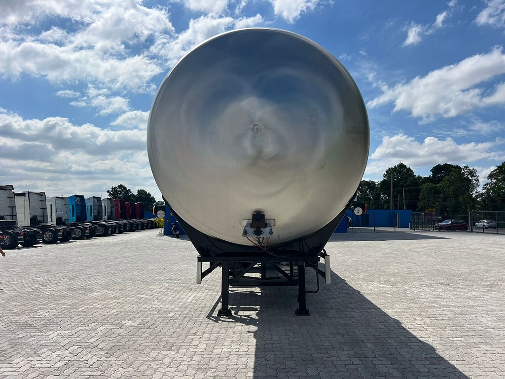 Carreta SEMI-REBOQUE TANQUE INOX Rhodoss ANO 2013 1+1+1 Vanderleia de Rodolima Caminhoes no Paraná