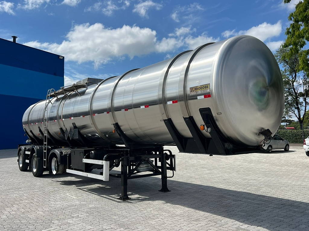 Carreta SEMI-REBOQUE TANQUE INOX Rhodoss ANO 2013 1+1+1 Vanderleia de Rodolima Caminhoes no Paraná