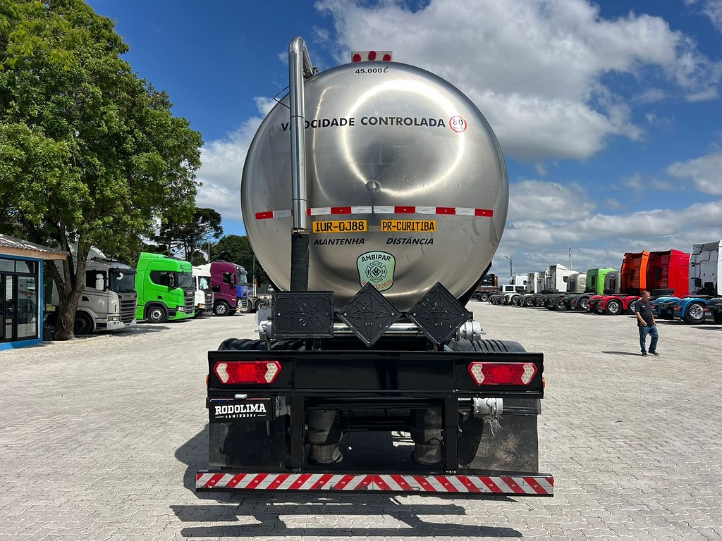 Carreta SEMI-REBOQUE TANQUE INOX Rhodoss ANO 2013 1+1+1 Vanderleia de Rodolima Caminhoes no Paraná