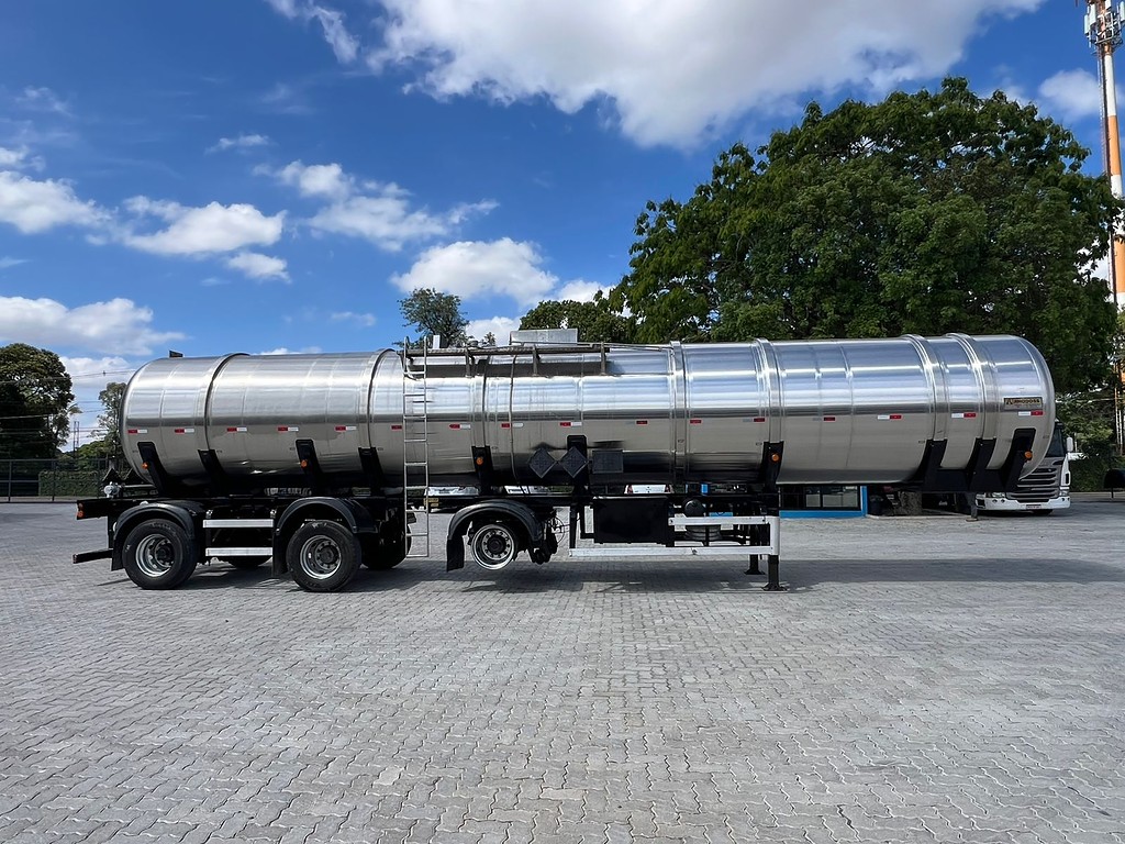 Carreta SEMI-REBOQUE TANQUE INOX Rhodoss ANO 2013 1+1+1 Vanderleia de Rodolima Caminhoes no Paraná
