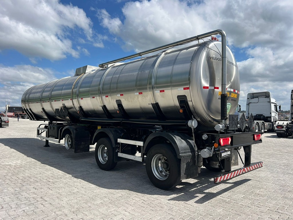 Carreta SEMI-REBOQUE TANQUE INOX Rhodoss ANO 2013 1+1+1 Vanderleia de Rodolima Caminhoes no Paraná