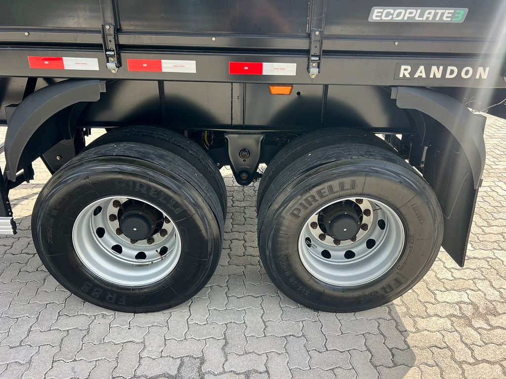 Carreta BITREM 9 EIXOS GRANELEIRO Randon ANO 2023 6 Eixos de Rodolima Caminhoes no Paraná