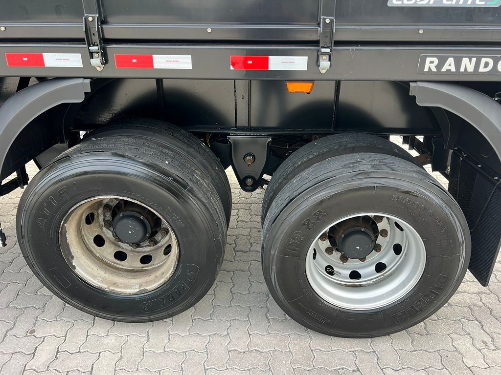 Carreta BITREM 9 EIXOS GRANELEIRO Randon ANO 2023 6 Eixos de Rodolima Caminhoes no Paraná