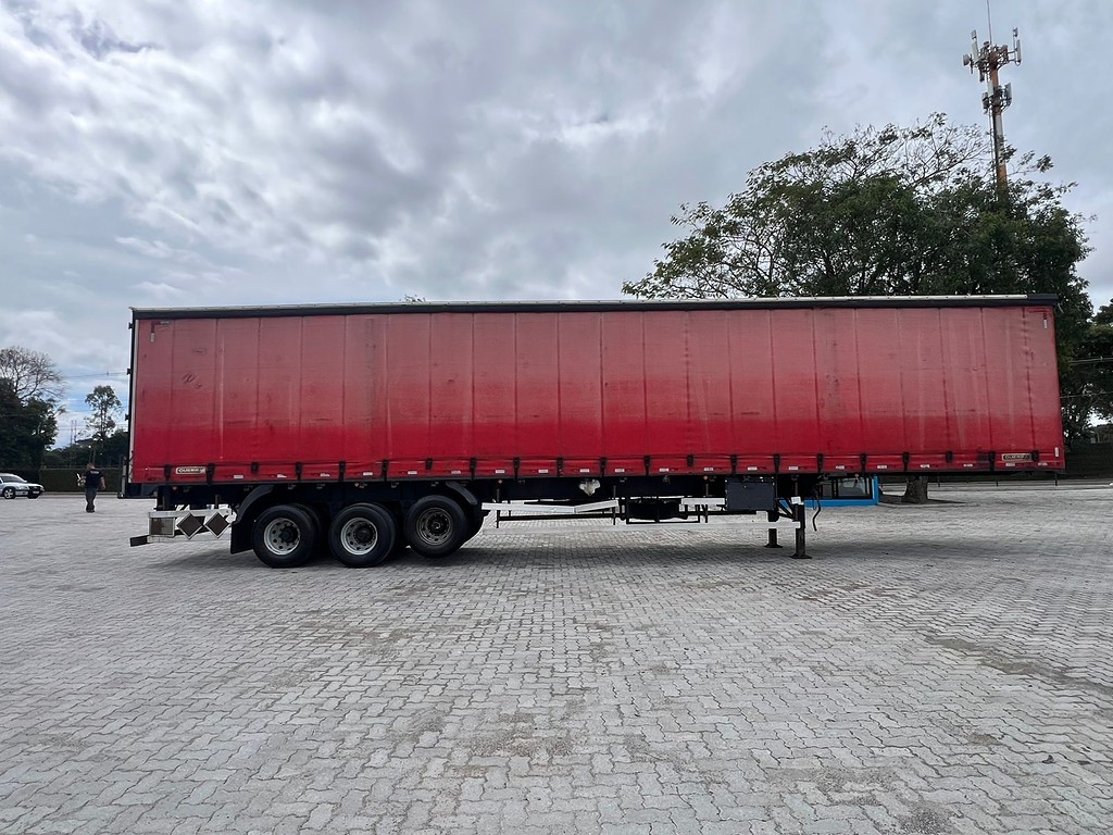 Carreta SEMI-REBOQUE BAU SIDER Guerra ANO 2014 3 Eixos de Rodolima Caminhoes no Paraná