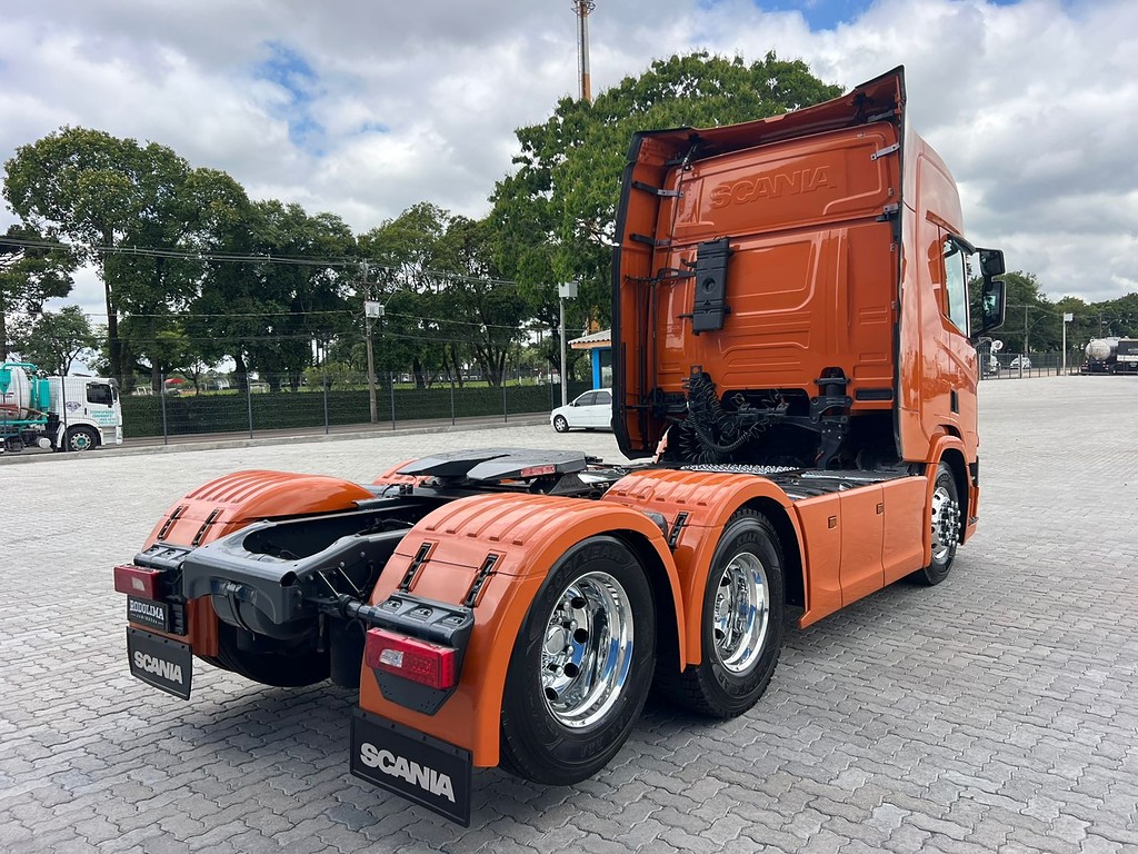 Caminhão SCANIA 450 Cavalo Mecânico ANO 2023 de Rodolima Caminhoes no Paraná