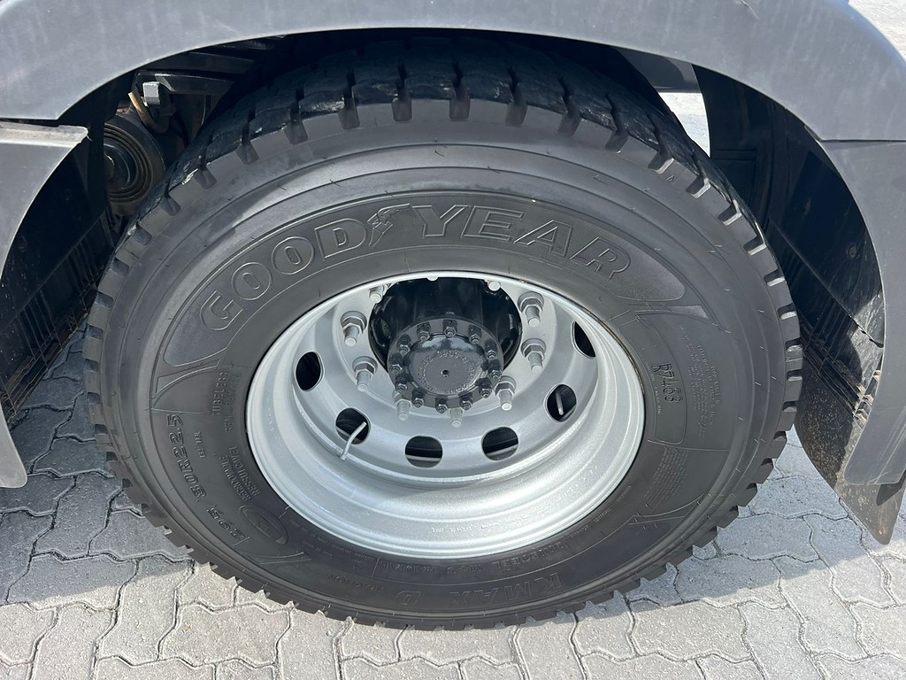 Caminhão VOLVO FH 540 Cavalo Mecânico ANO 2022 de Rodolima Caminhoes no Paraná