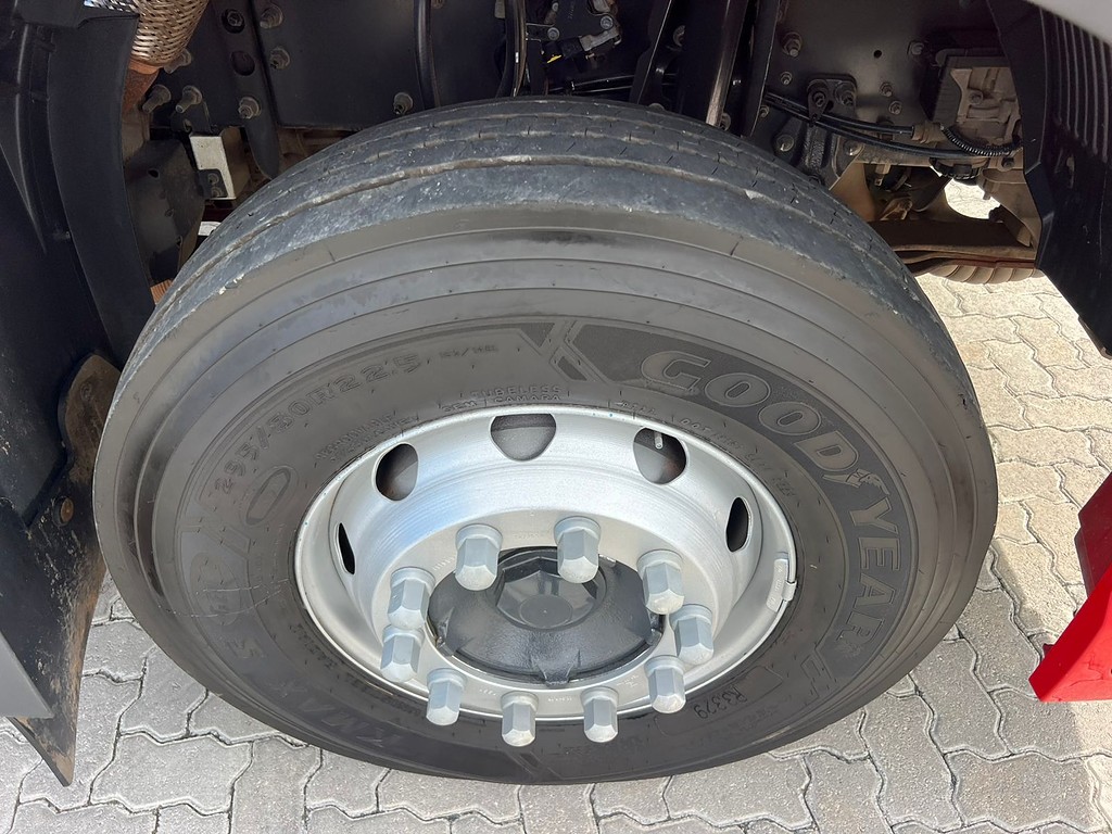 Caminhão VOLVO FH 540 Cavalo Mecânico ANO 2022 de Rodolima Caminhoes no Paraná