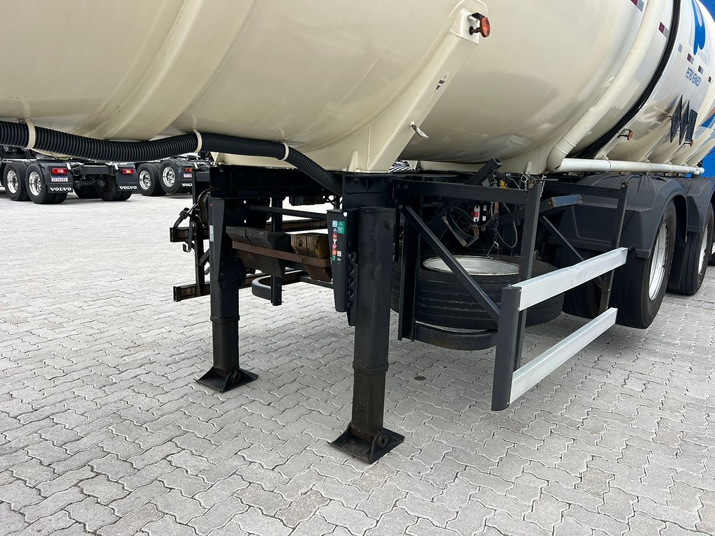 Carreta SEMI-REBOQUE TANQUE ACO Librelato ANO 2021 1+1+1 Vanderleia de Rodolima Caminhoes no Paraná