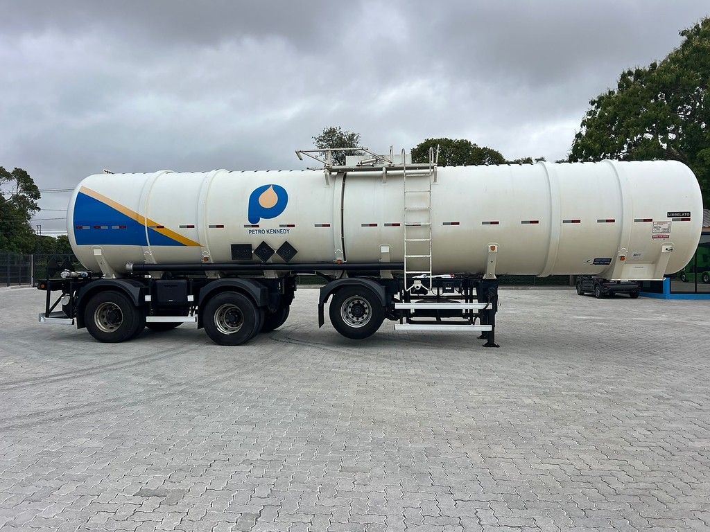 Carreta SEMI-REBOQUE TANQUE ACO Librelato ANO 2021 1+1+1 Vanderleia de Rodolima Caminhoes no Paraná