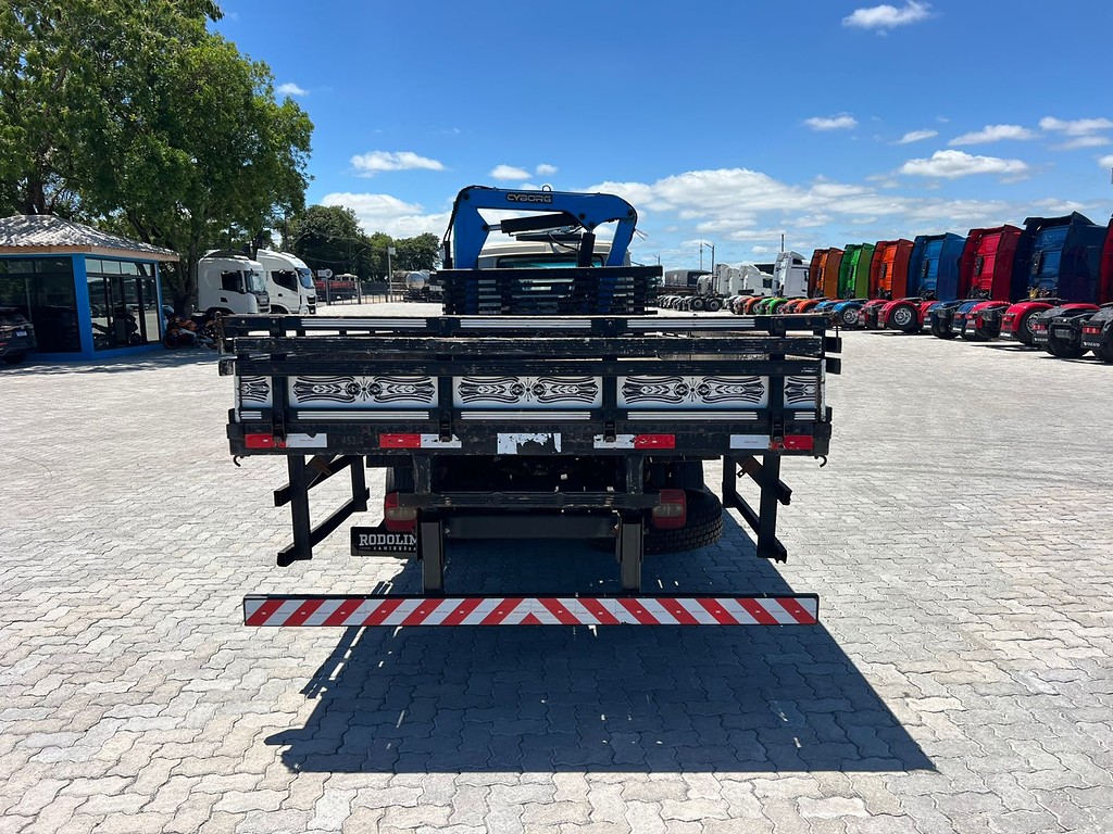 Caminhão VOLKSWAGEN VW 8160 Guincho Munck ANO 2012 de Rodolima Caminhoes no Paraná