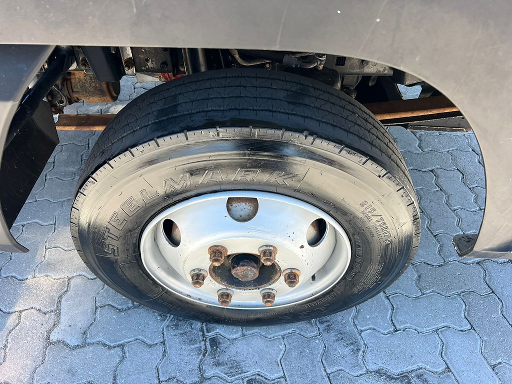 Caminhão VOLKSWAGEN VW 8160 Guincho Munck ANO 2012 de Rodolima Caminhoes no Paraná