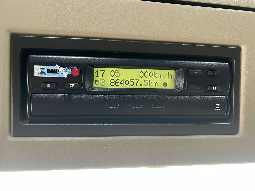 Caminhão VOLVO FH 460 Cavalo Mecânico ANO 2019 de Rodolima Caminhoes no Paraná