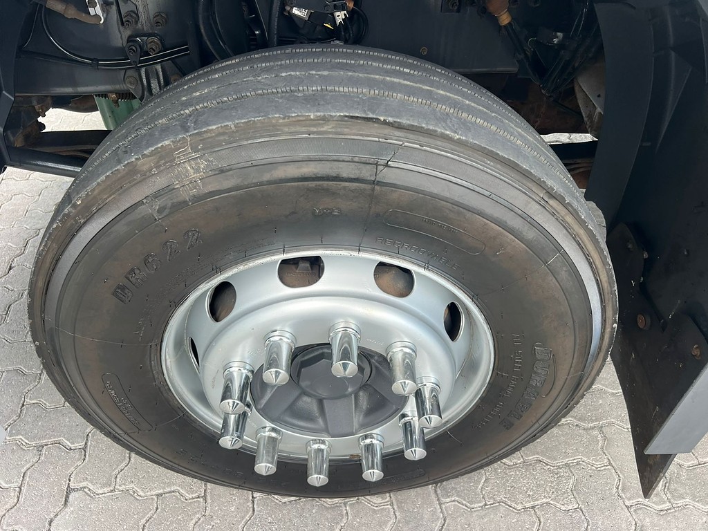 Caminhão VOLVO FH 460 Cavalo Mecânico ANO 2019 de Rodolima Caminhoes no Paraná