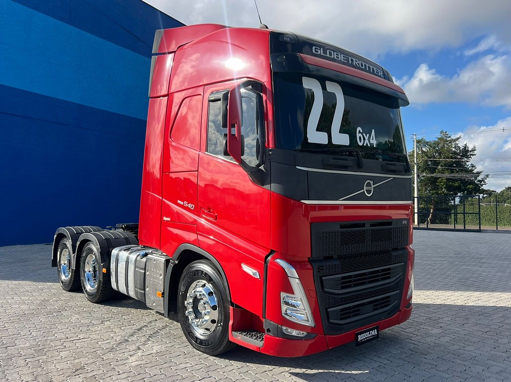 Caminhão VOLVO FH 540 Cavalo Mecânico ANO 2022 de Rodolima Caminhoes no Paraná