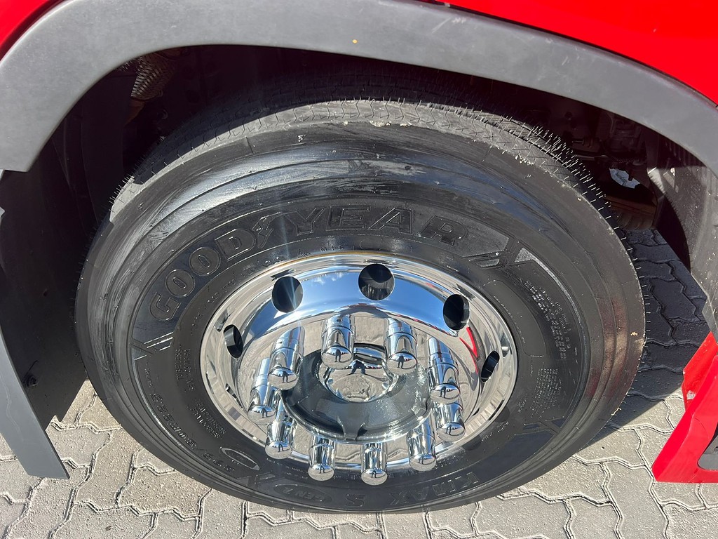 Caminhão VOLVO FH 540 Cavalo Mecânico ANO 2022 de Rodolima Caminhoes no Paraná