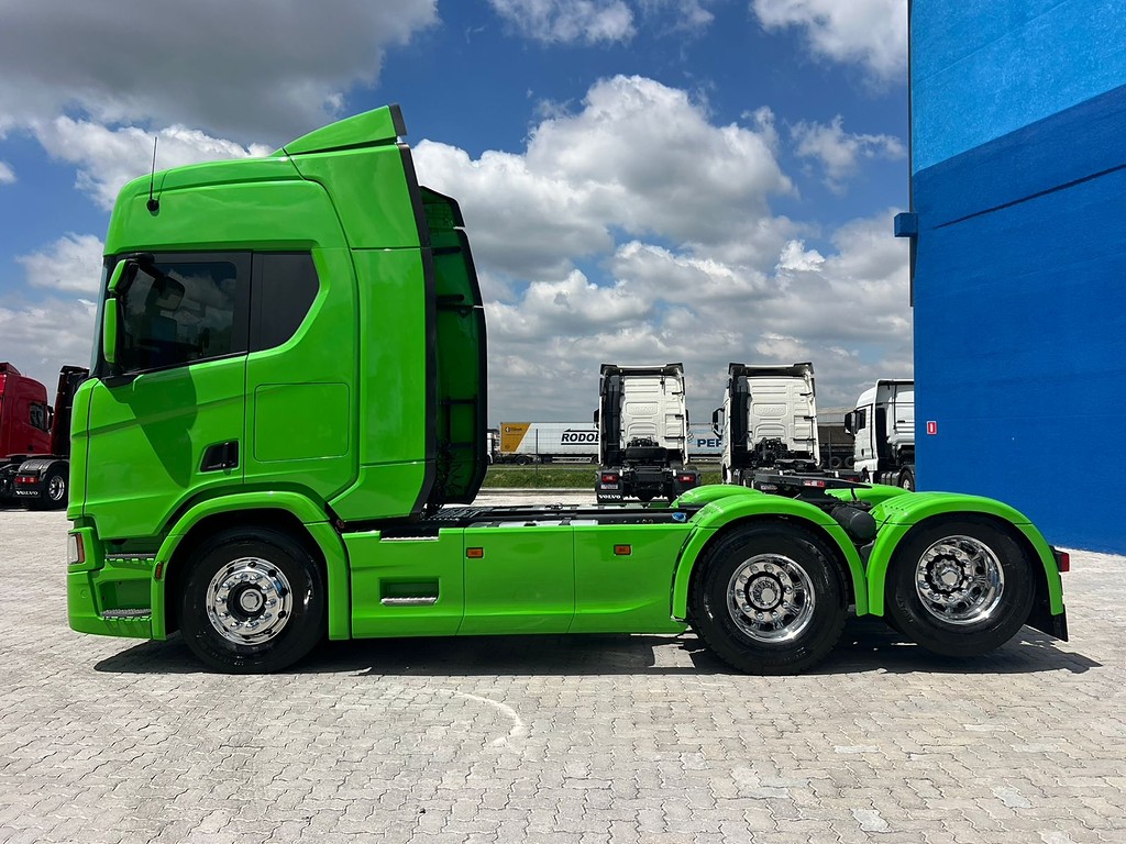 Caminhão SCANIA 450 Cavalo Mecânico ANO 2023 de Rodolima Caminhoes no Paraná