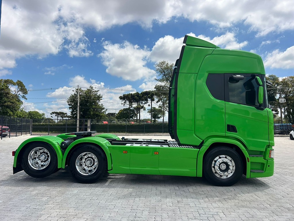 Caminhão SCANIA 450 Cavalo Mecânico ANO 2023 de Rodolima Caminhoes no Paraná