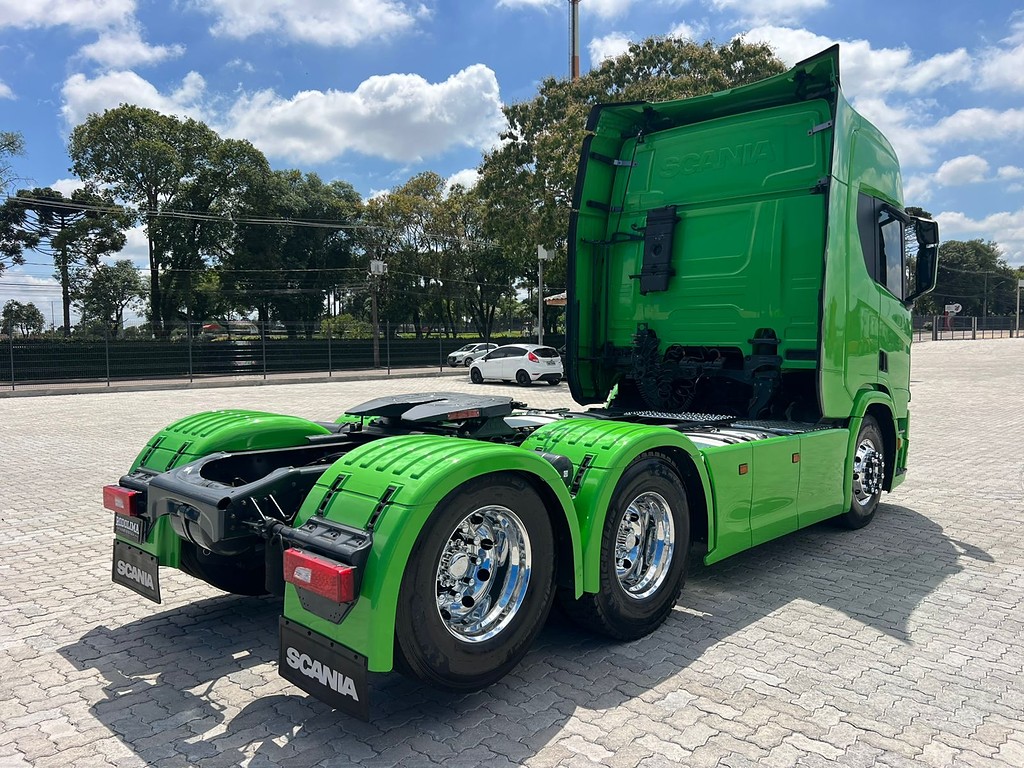 Caminhão SCANIA 450 Cavalo Mecânico ANO 2023 de Rodolima Caminhoes no Paraná