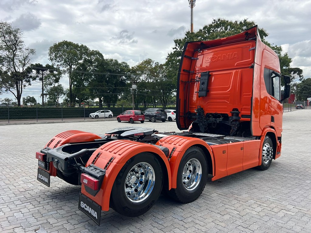Caminhão SCANIA 450 Cavalo Mecânico ANO 2023 de Rodolima Caminhoes no Paraná