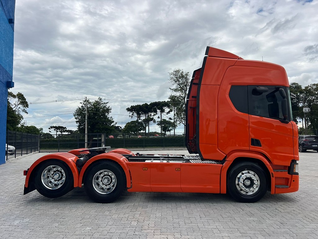 Caminhão SCANIA 450 Cavalo Mecânico ANO 2023 de Rodolima Caminhoes no Paraná