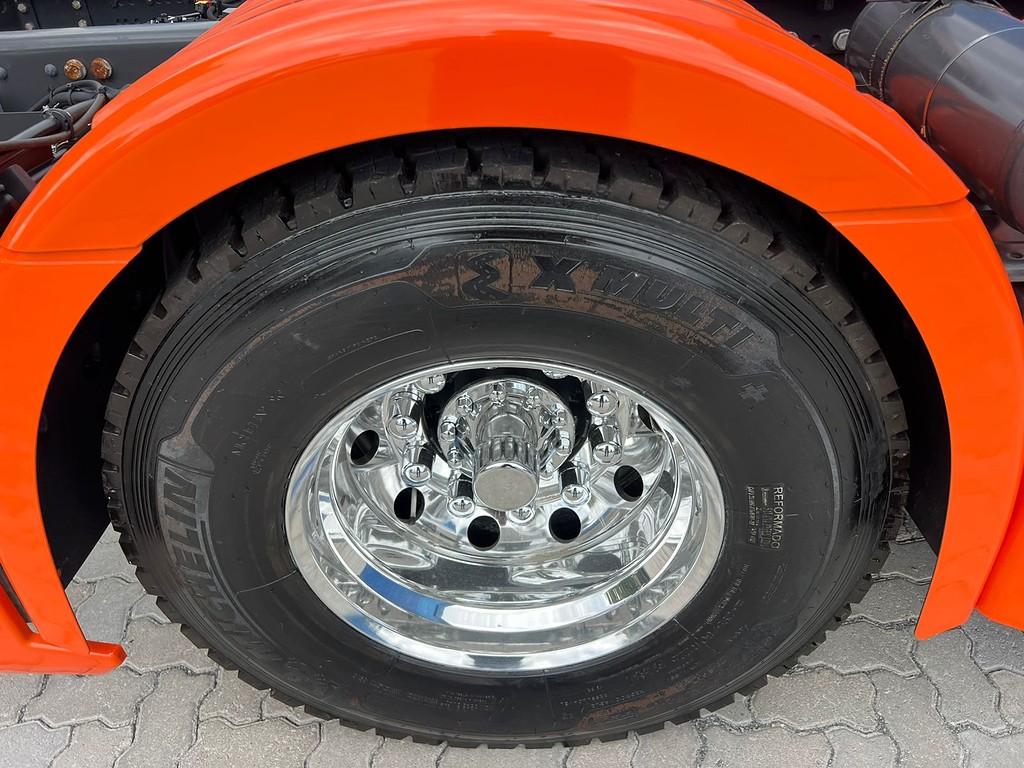 Caminhão SCANIA 450 Cavalo Mecânico ANO 2023 de Rodolima Caminhoes no Paraná