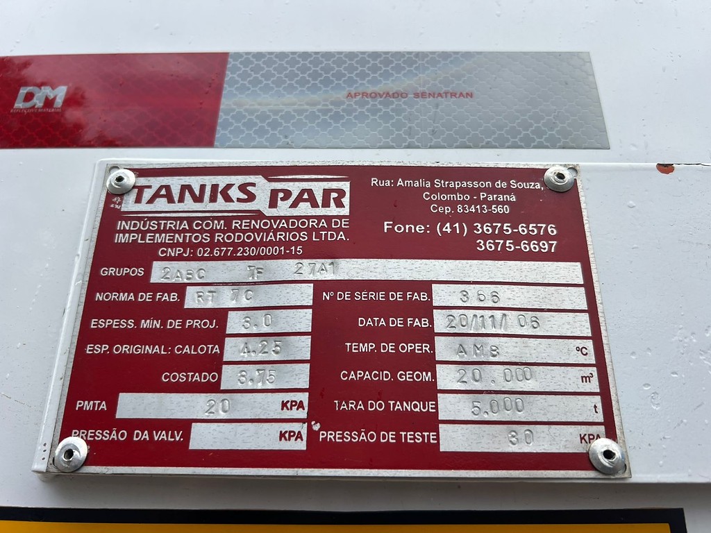 Carreta SEMI-REBOQUE TANQUE ACO Rodotic ANO 2007 1 Eixo de Rodolima Caminhoes no Paraná