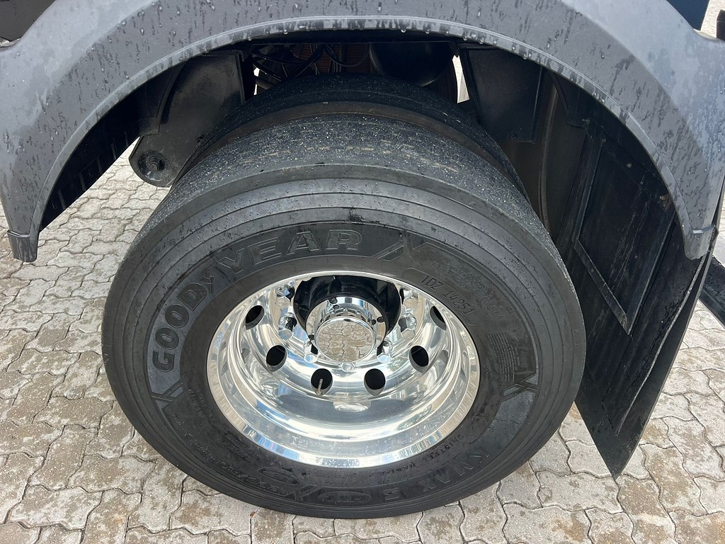 Carreta SEMI-REBOQUE TANQUE ACO Rodotic ANO 2007 1 Eixo de Rodolima Caminhoes no Paraná