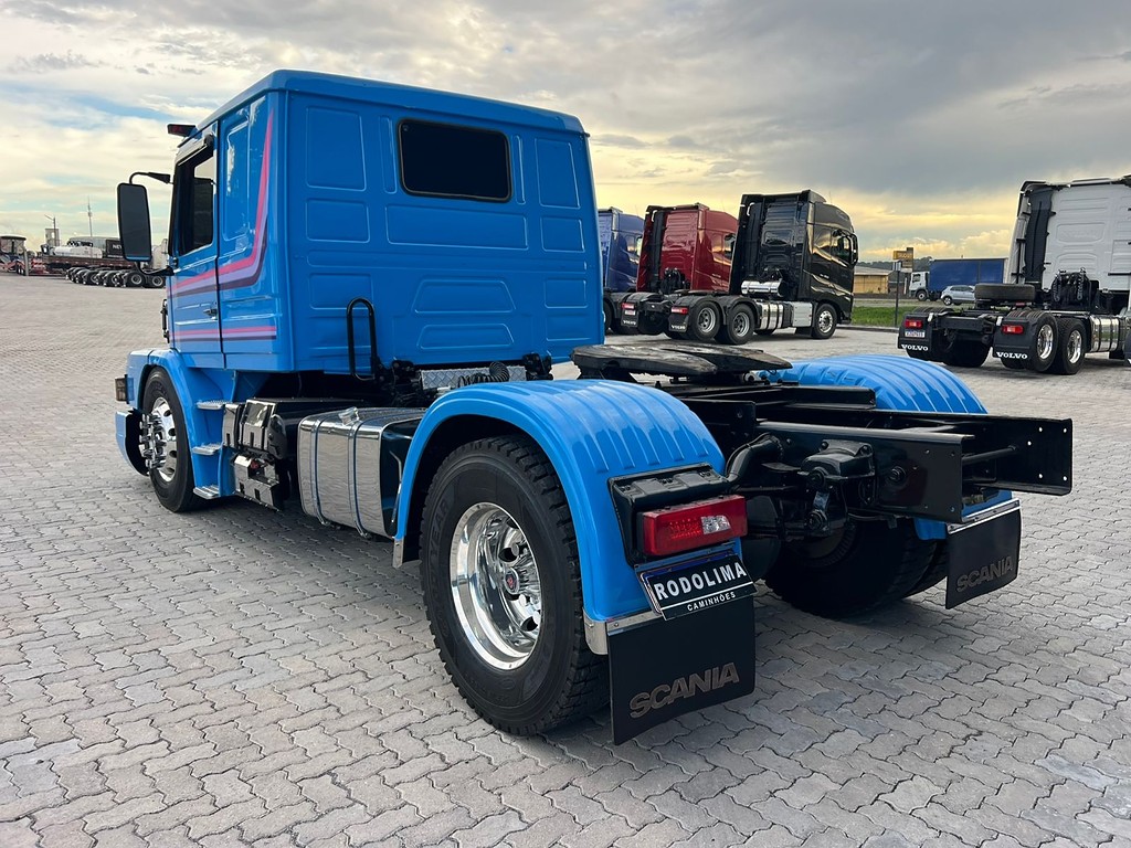 Caminhão SCANIA 113 360 Cavalo Mecânico ANO 1995 de Rodolima Caminhoes no Paraná