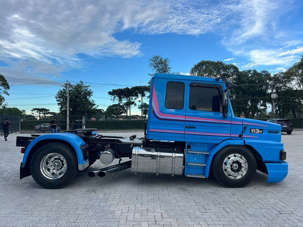 Caminhão SCANIA 113 360 Cavalo Mecânico ANO 1995 de Rodolima Caminhoes no Paraná