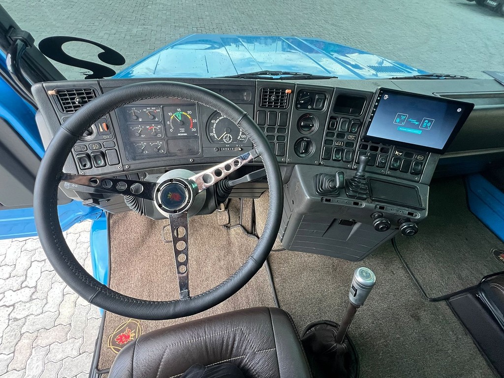 Caminhão SCANIA 113 360 Cavalo Mecânico ANO 1995 de Rodolima Caminhoes no Paraná