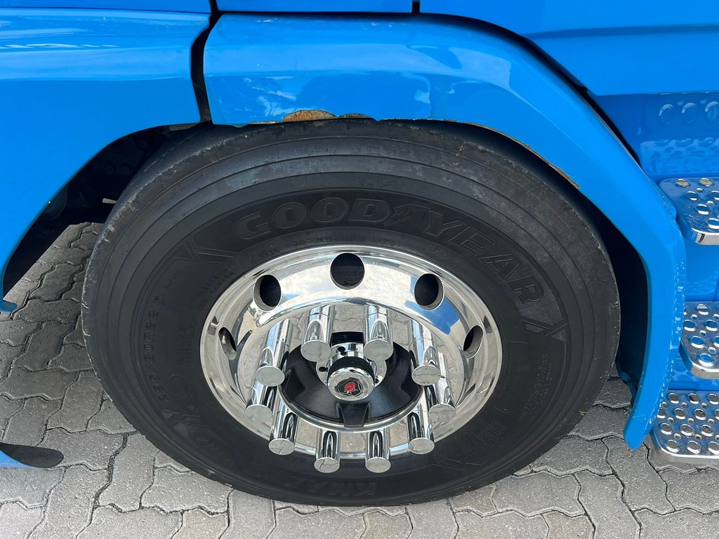 Caminhão SCANIA 113 360 Cavalo Mecânico ANO 1995 de Rodolima Caminhoes no Paraná