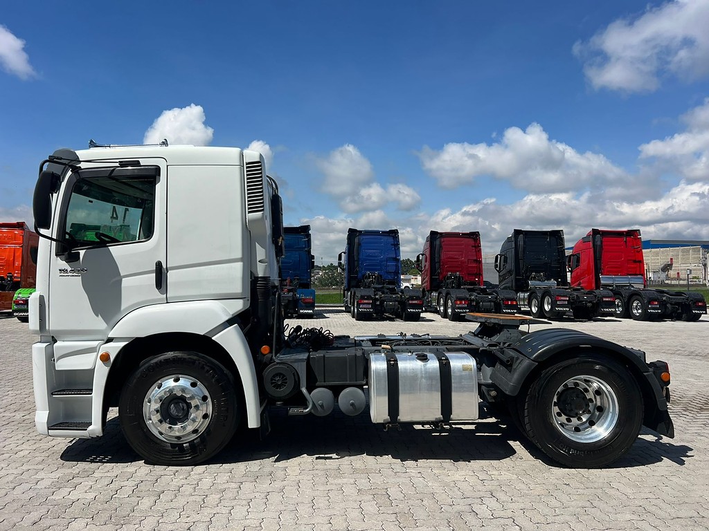 Caminhão VOLKSWAGEN VW 19420 Cavalo Mecânico ANO 2014 de Rodolima Caminhoes no Paraná