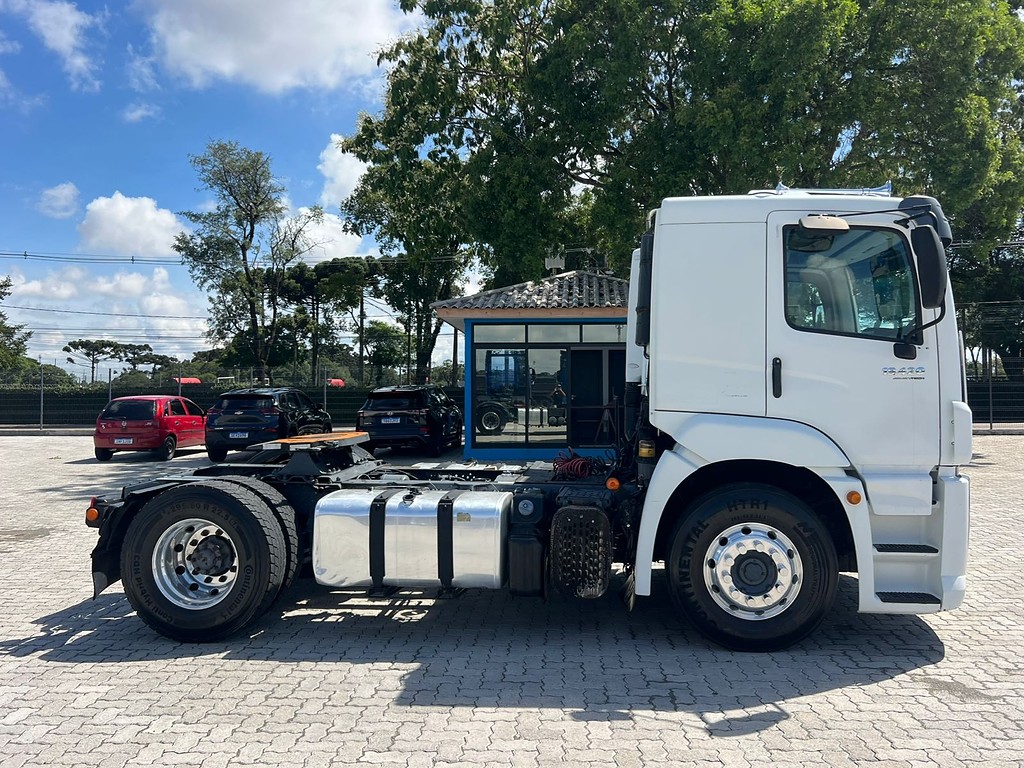Caminhão VOLKSWAGEN VW 19420 Cavalo Mecânico ANO 2014 de Rodolima Caminhoes no Paraná