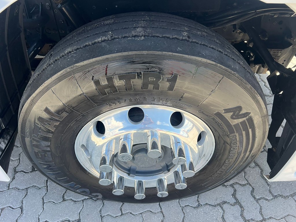 Caminhão VOLKSWAGEN VW 19420 Cavalo Mecânico ANO 2014 de Rodolima Caminhoes no Paraná