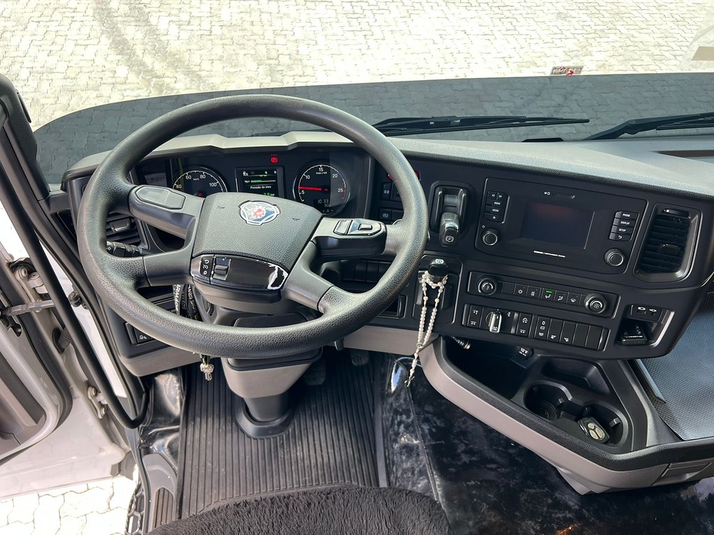 Caminhão SCANIA 450 Cavalo Mecânico ANO 2020 de Rodolima Caminhoes no Paraná