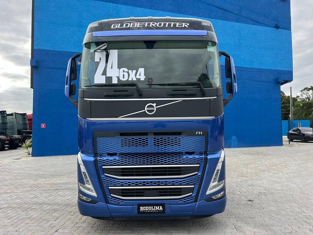 Caminhão VOLVO FH 540 Cavalo Mecânico ANO 2024 de Rodolima Caminhoes no Paraná
