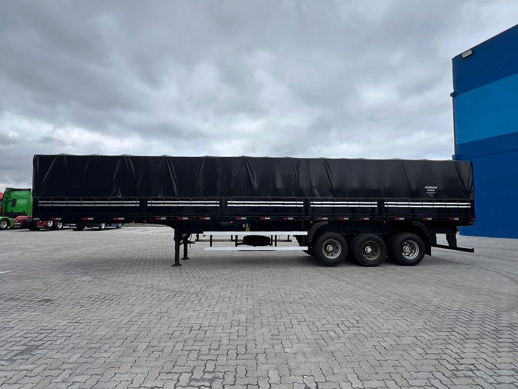 Carreta SEMI-REBOQUE GRANELEIRO Librelato ANO 2021 3 Eixos de Rodolima Caminhoes no Paraná
